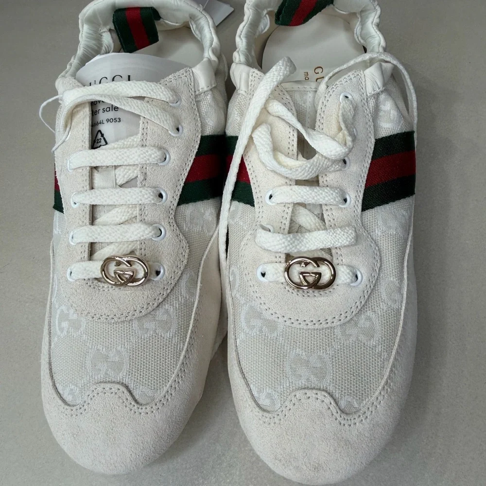 Gucci Off-White GG Canvas Sneakers with Green and Red Web NWT - Picture 2 of 7